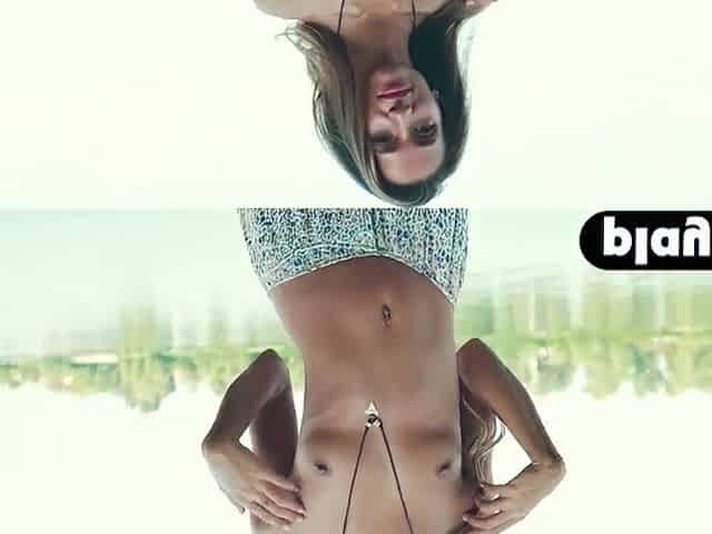 Breathtaking mother I'd like to fuck Kenya discloses breathtaking bare body and showed consummate butt