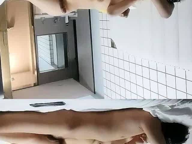 Amateur couple copulation on hidden cam