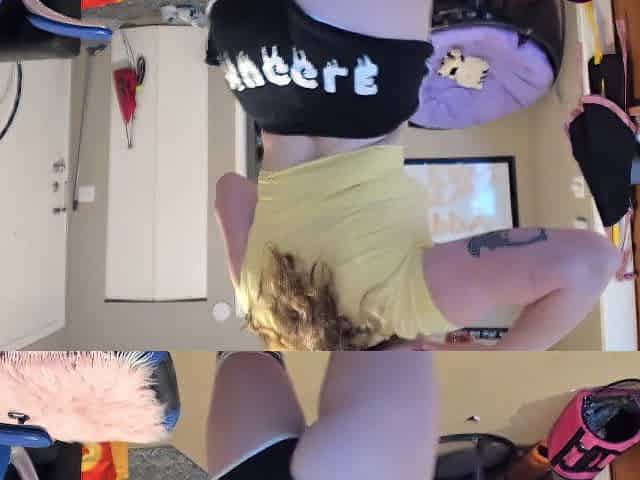 Twerking and Butt Shaking