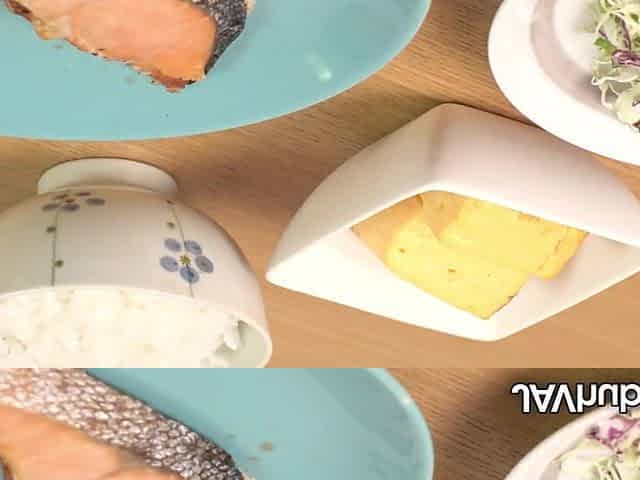 Saw my underwear while I am at the kitchen preparing for our food