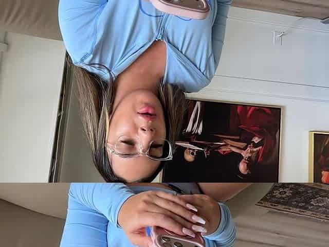 Helping Thick Latina Step Sister Start New Business ~ Gigi