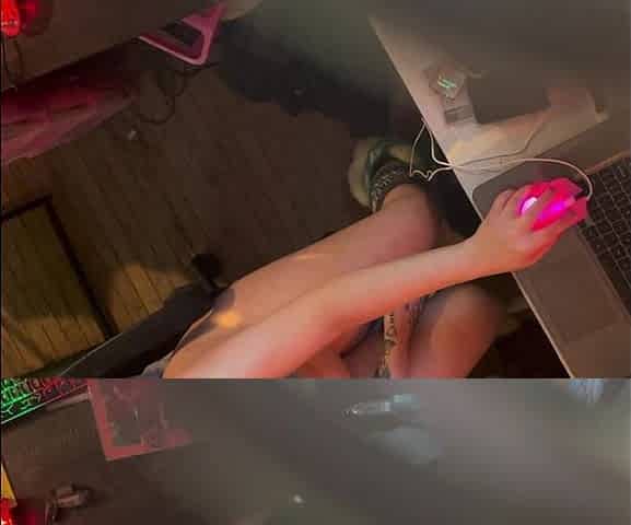 Caught Masturbating by Pervert Step-sis Crystal Rowan Illinois