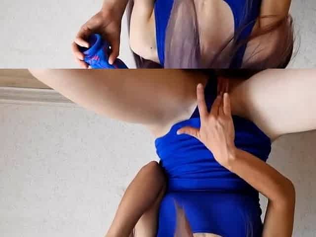 Big-Ass Stepsister Cums on Bad Dragon Dildo