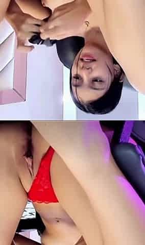 I Suck, Lick My Vagina Until I Feel a Lot of Pleasure and I Can't Contain the Urge to Be Fucked