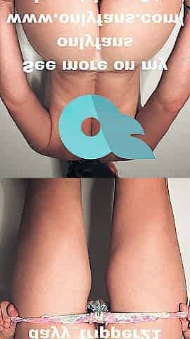 Hairless mother I'd like to fuck pees in public restroom