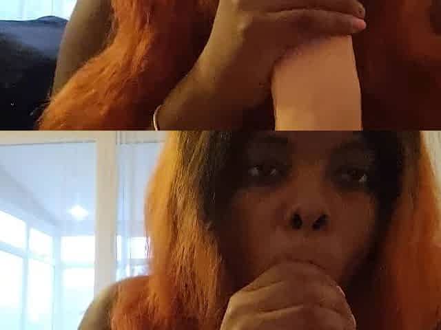 Ebony hotty suck large dong
