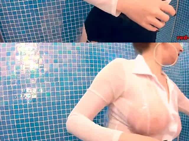 British older Red XXX oils up her large corpulent boobs