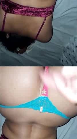 Latina Meando En La Calle