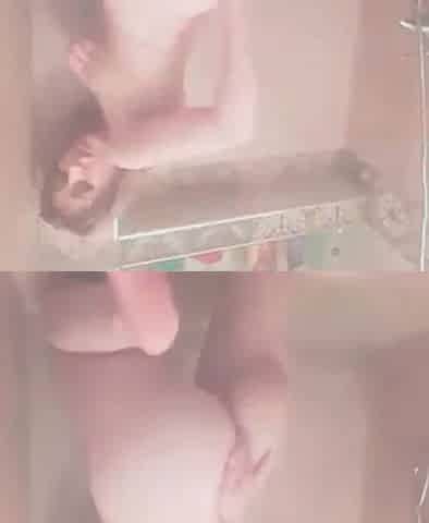 Pakistani Girl Showing her Ass