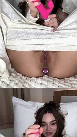 Seltin Sweet Cute Babe Fucks Herself With Pink Vibrator