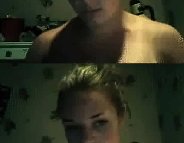 Creamy Pussy Squirts on Webcam