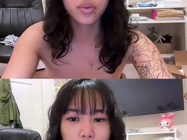 Amateur hottie solo masturbation