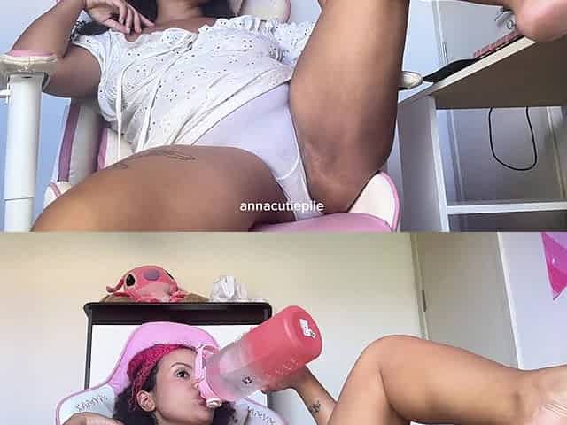 Peeing and Farting on Panties Making Bubbles Chubby Girl