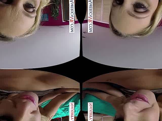 Sexually excited mother I'd like to fuck Julia Ann sneaks into your room for a quickie