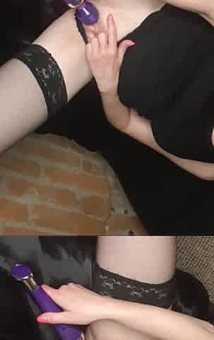 Masturbate in Stocking by Magic Wand and Squirting When Get Orgasm
