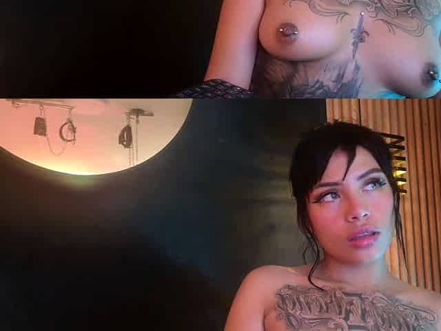 Cute amateur webcam teen girl toying pussy on webcam