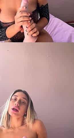Big boobs webcam slut toys her asshole