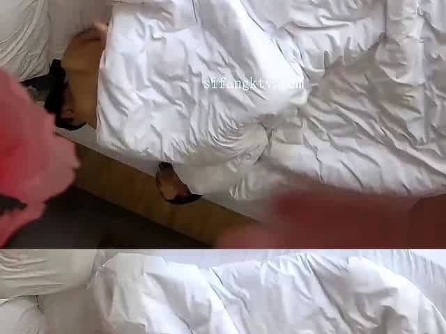 Amateur milf hidden cam