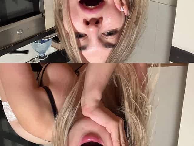 She Pushed You to the Ground and Made You Cum Inside Her