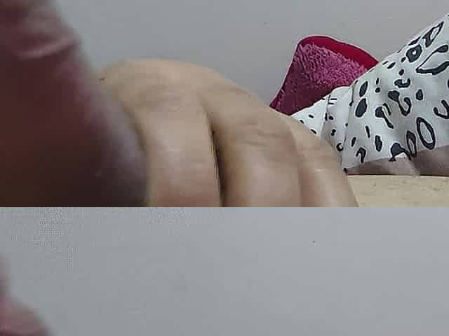 Masturbating my on the side. Subscribe for greater amount and like it.