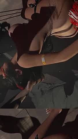 Cheerleader Streams Her First Anal