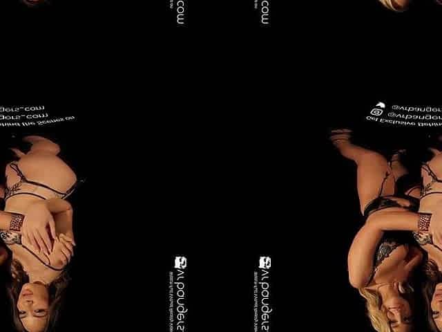 VR Bangers: Hottest 3some Blake Blossom & Scarlett Alexis Ideal ASMR FFM Oral - VR Porn
