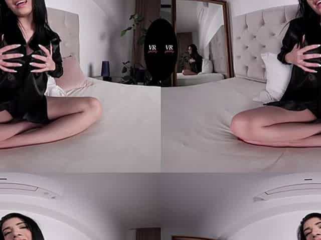 Watch Emily Cum