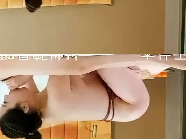 Amateur milf doing a blowjob ending in a facial