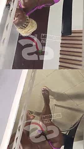 Solo masturbating clip