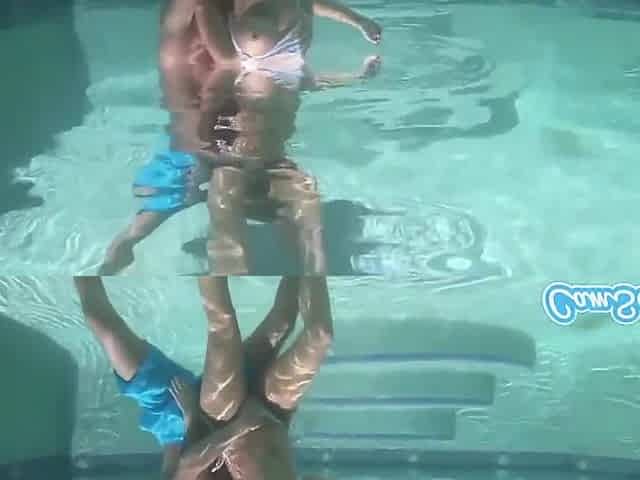 Alexis Monroe And Mia Rider - Underwater Cumshot