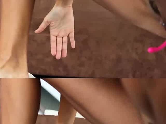 Big boob brunette masturbates on webcam