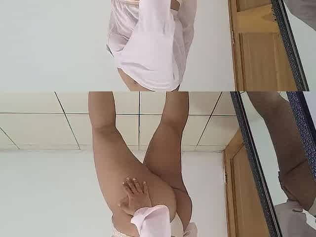 I DESIRE U TO CUM WITH ME AND CAREFULLY REMOVE YOUR HAWT FILLY