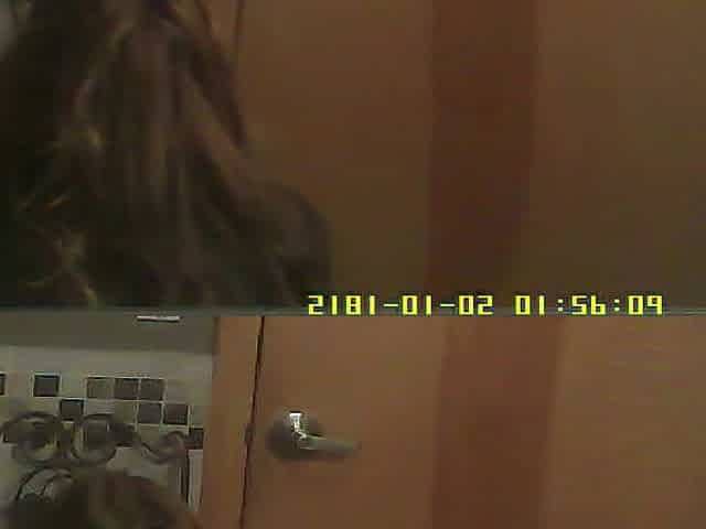 Big juicy ass changing