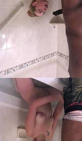 Sucking and fucking in the bath when his gf calls