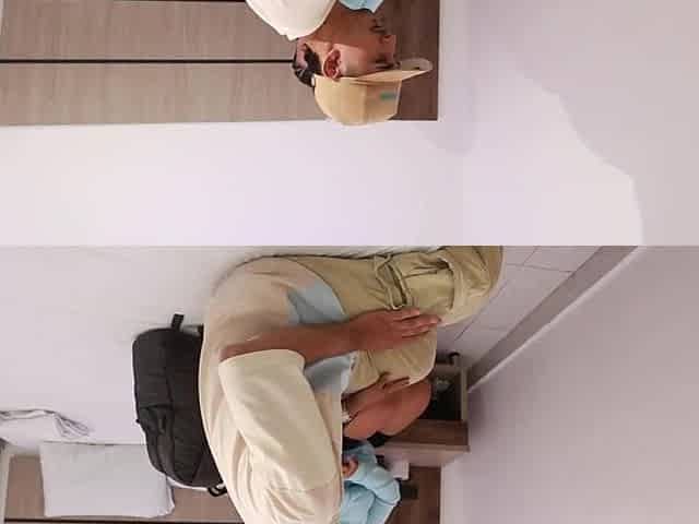 Allies share a hotel daybed, u won't make no doubt of what happened.