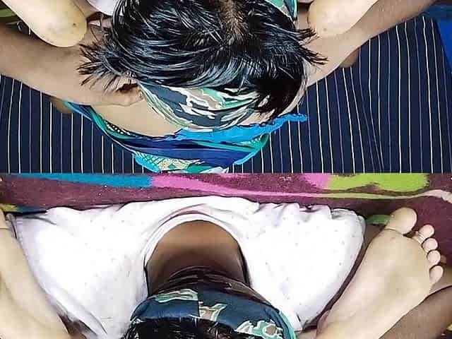 Rani desi bhabhi's sex brother-in-law fucked the sister-in-law nicely brother-in-law put his life in the sister-in-law's pussy