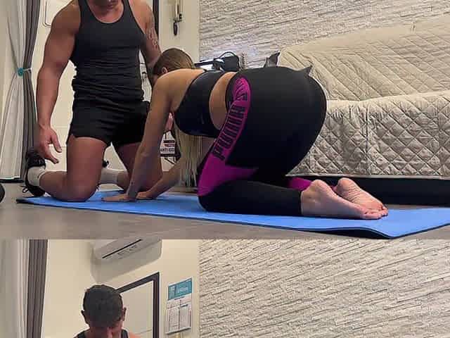 ITALIAN THREE-SOME - Stepbrother walks in on Marika Milani with her personal tutor and joins 'em