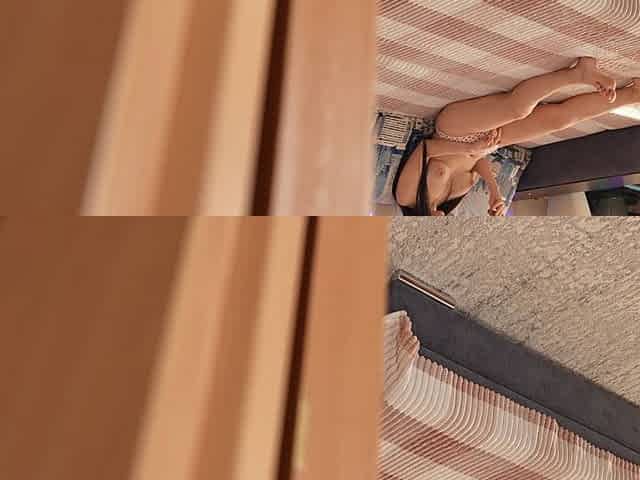 I Caught My Stepsister Masturbating.