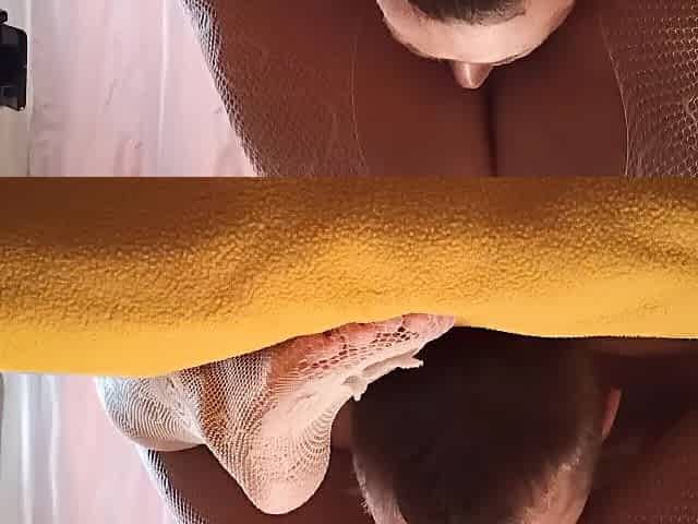 Bald latin babe wish 69 and ask to eat her cunt gently