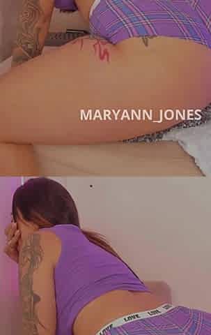 I'm a Beautiful Woman with a Giant Ass