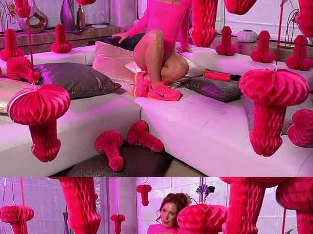 Clemence Audiard Is Your Best Gift for Valentines. a Holiday Orgasm!