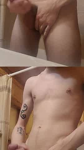 Fit teen stroking in baths (jizz flow)