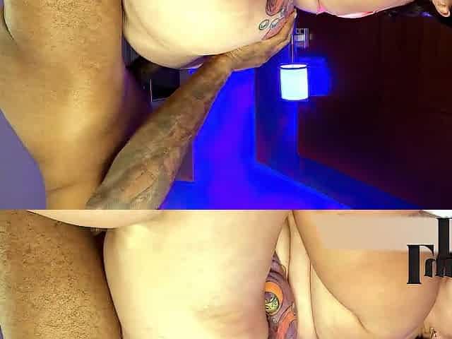 Luna Lark and Shaundam fuck at Exxxotica