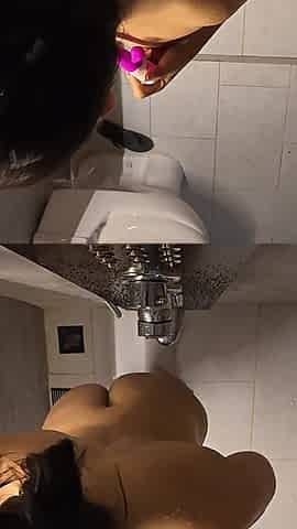 Bathroom Sex with My New Girlfriend