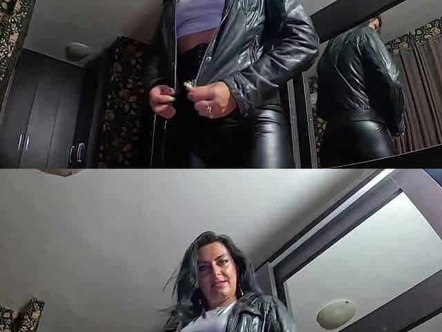 Nymphomaniac step-mama wishes cum her leather garments 282- preview
