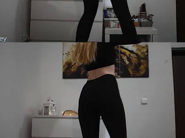 Disrobe Tease in Leggins 'coz I Wanna Show U My Vagina ???? - Miley Grey