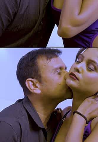 Indian Girl Having Threesome Sex in Hotel Room