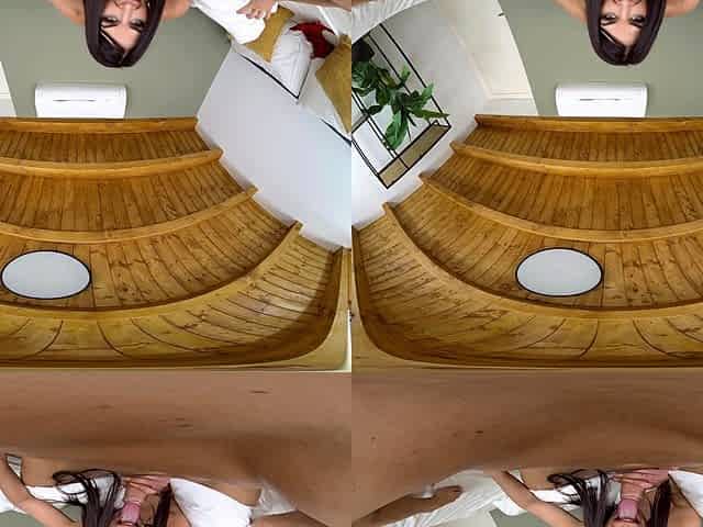 Amateur brunette in POV