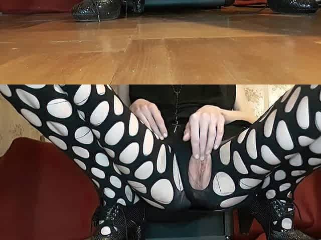 Feels like a goth star. Tracy Naghavi cums from her beloved sextoy.