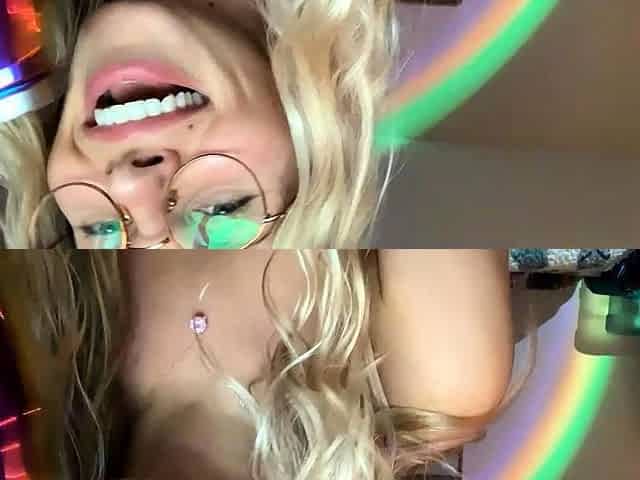 Blonde teen Sierras first erotic masturbation video